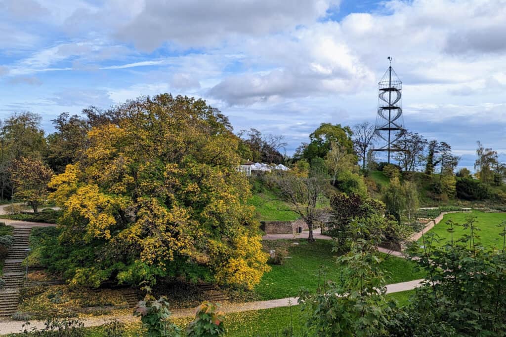 Park Killesberg in Stuttgart, showcasing lush landscapes and elevated viewpoints.