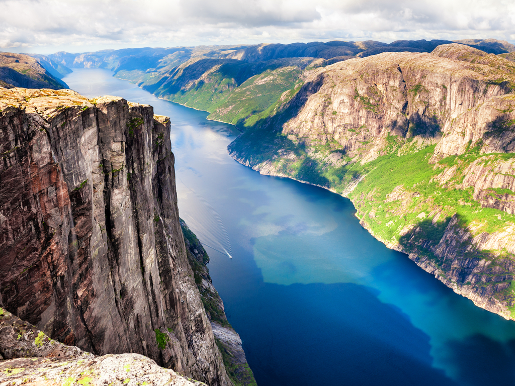 Panoramic view of the scenic landscape around Kjeragbolten, with the vast Lysefjord below