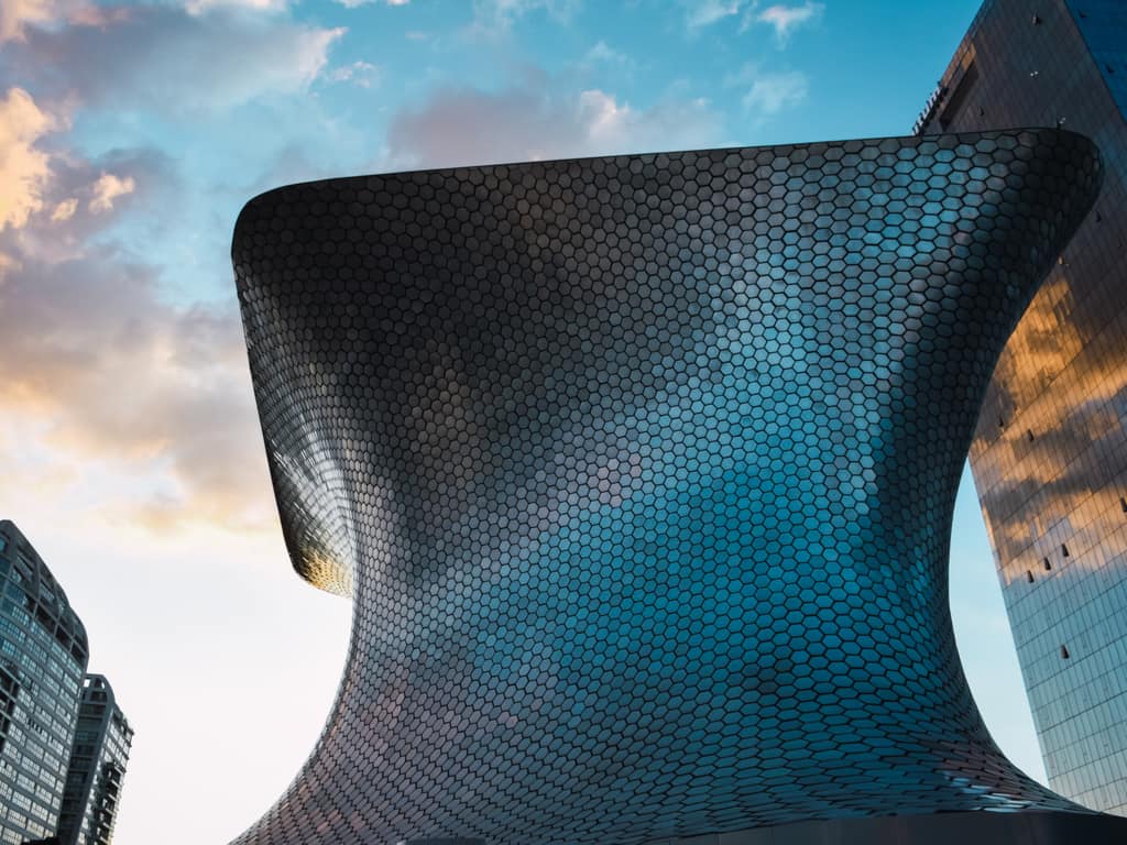 Detailed view of the Soumaya Museum's metallic facade, an example of cutting-edge architectural design